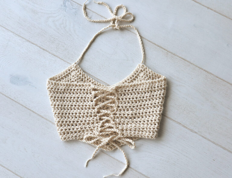 V-Neck Crop Top – Crochet Top Pattern – The Snugglery