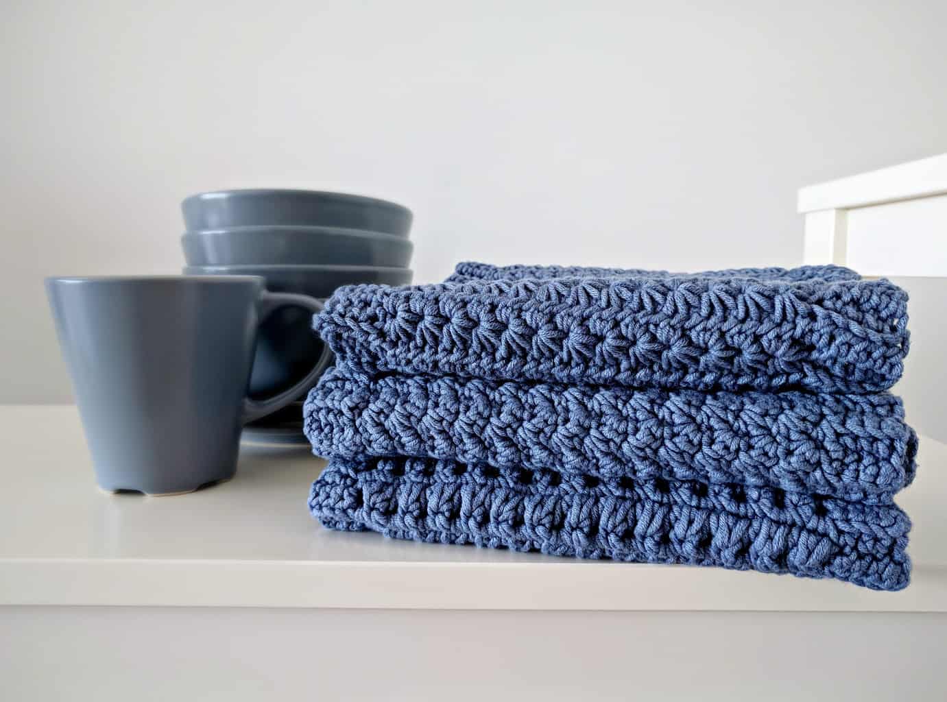 Make a Crochet Washcloth and Dish Towel for your Kitchen •