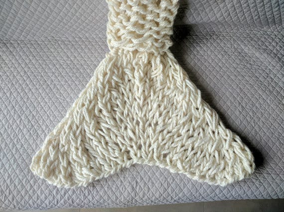 Arm Knit Mermaid Tail Blanket Pattern - The Snugglery