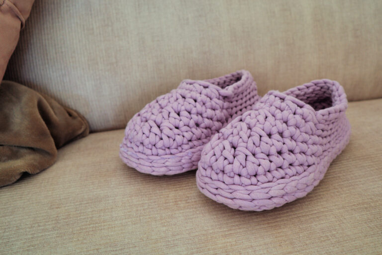 Quick Crochet Slippers! – The Snugglery