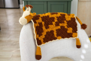 Jerry The Giraffe Lovey - Crochet Baby Blanket Pattern - Image 2