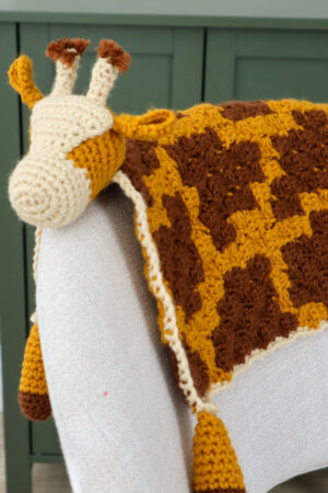 Jerry The Giraffe Lovey - Crochet Baby Blanket Pattern