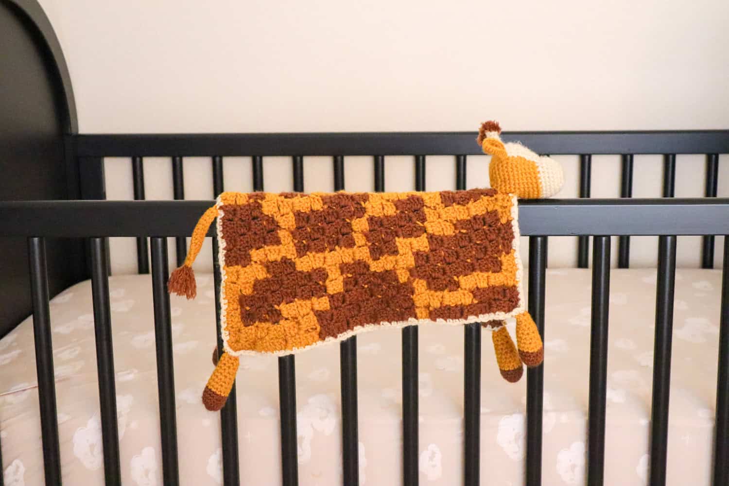 Jerry The Giraffe Lovey - Crochet Baby Blanket Pattern - Image 3